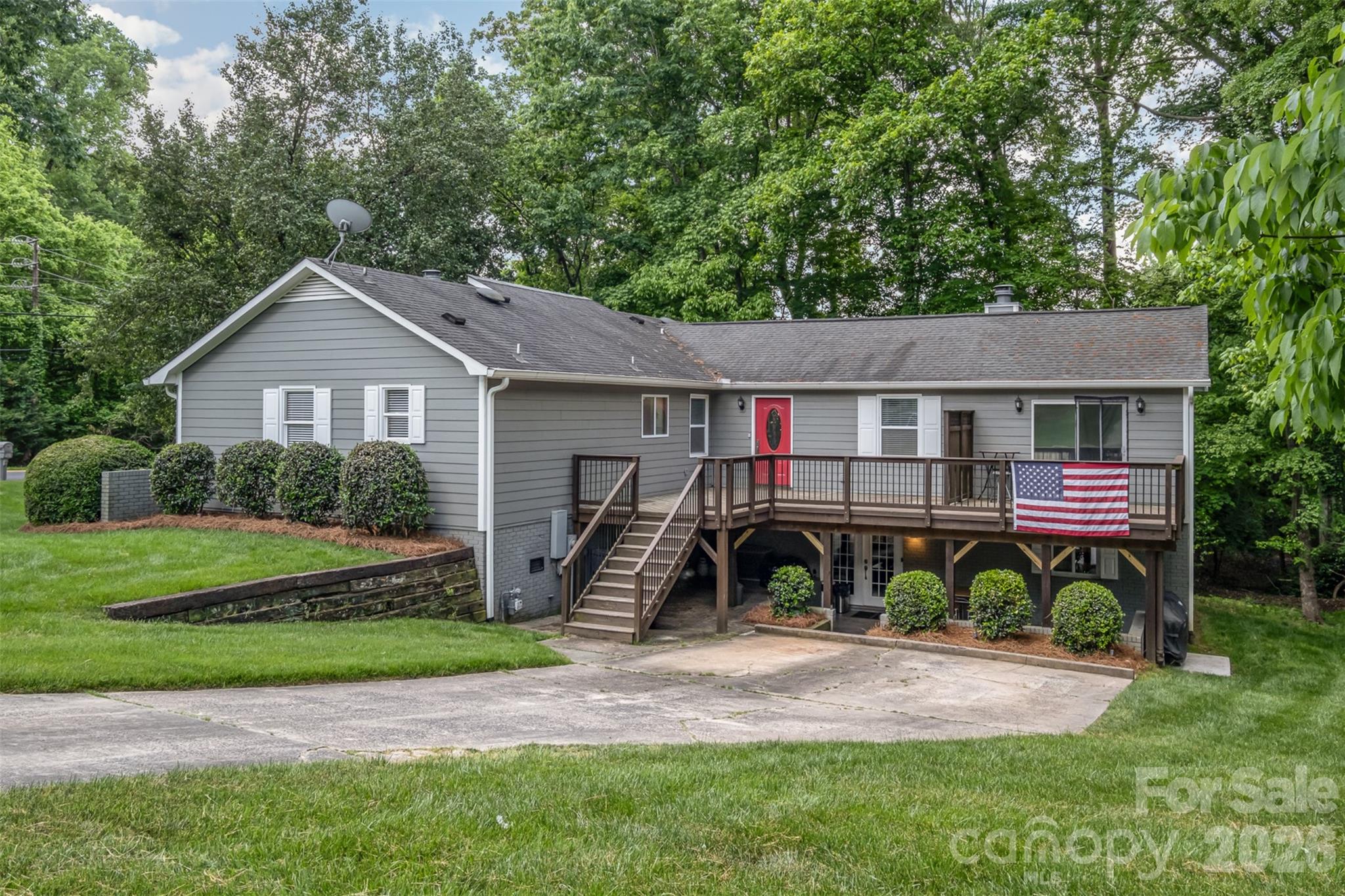 6200 Old Providence Road — Charlotte