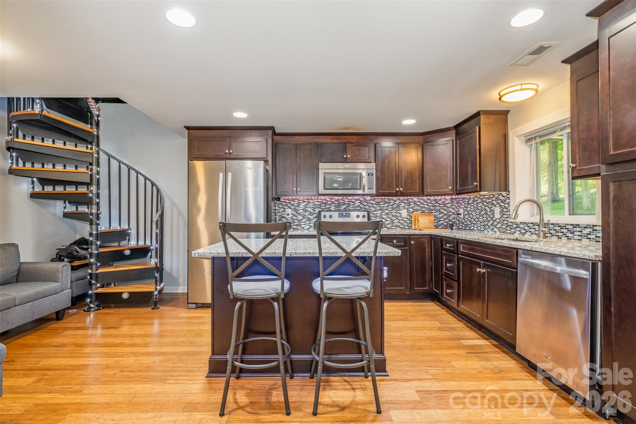 6200 Old Providence Road — Charlotte