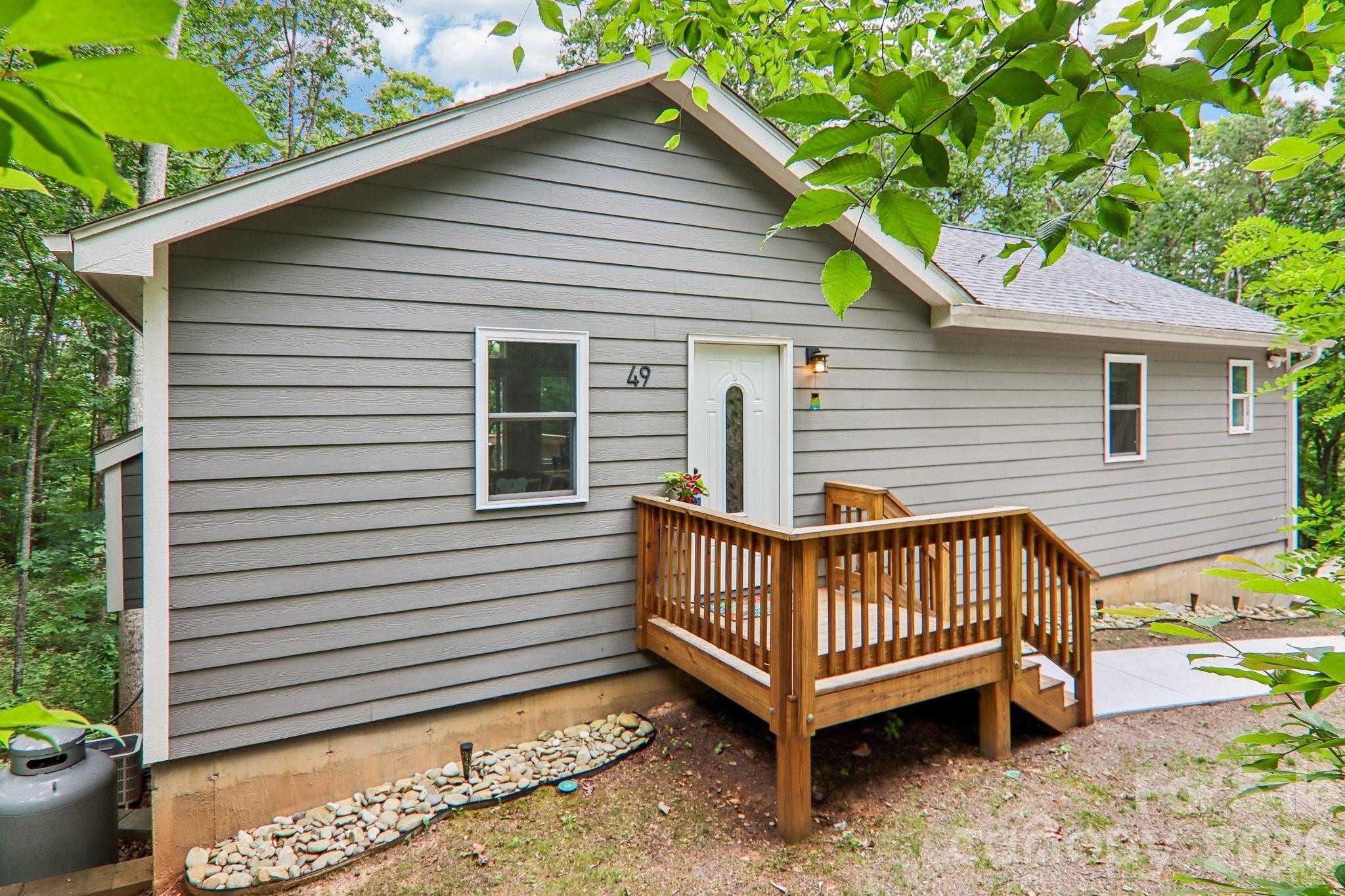 49 Wilderness Trail — Candler