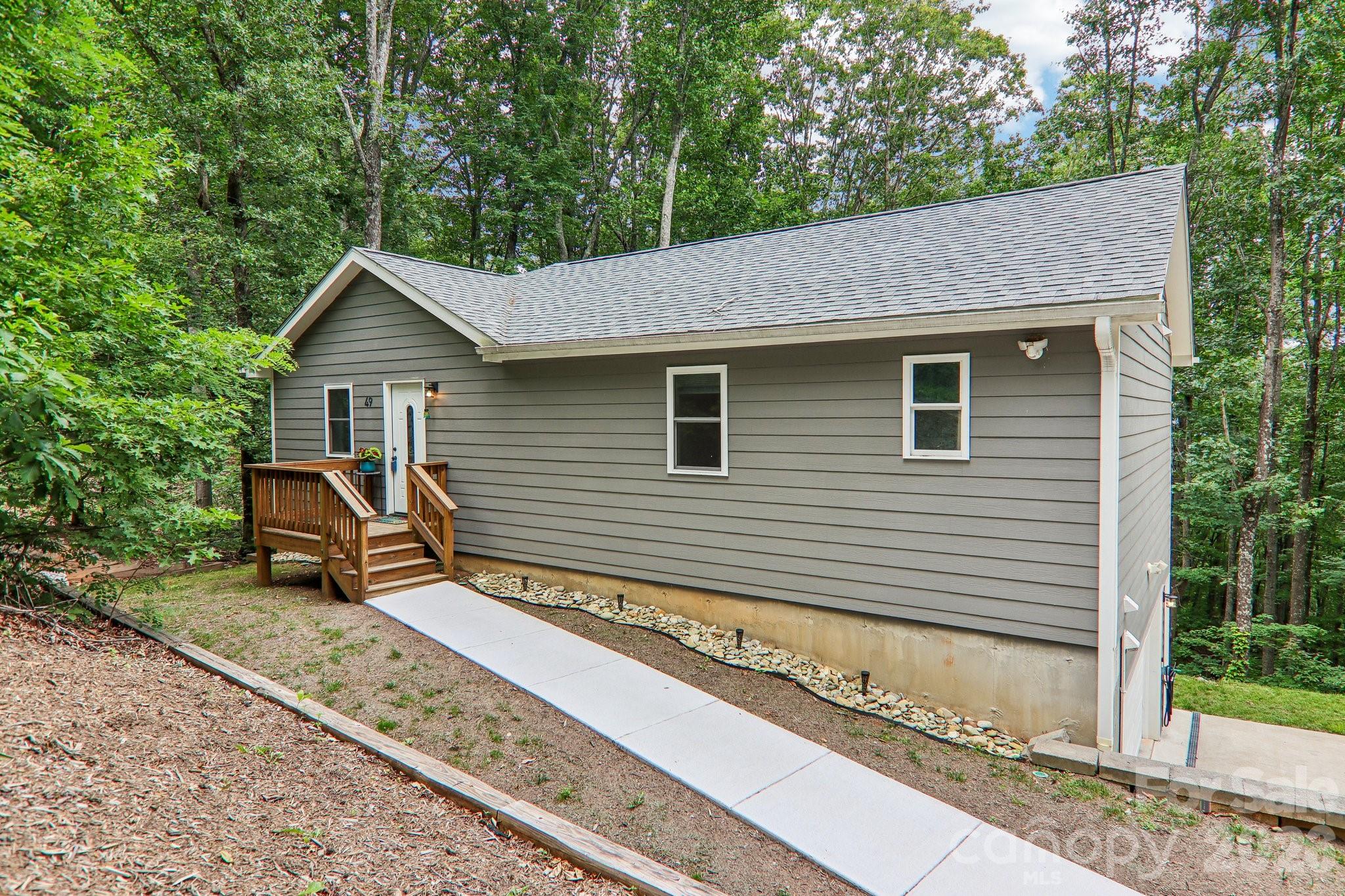 49 Wilderness Trail — Candler
