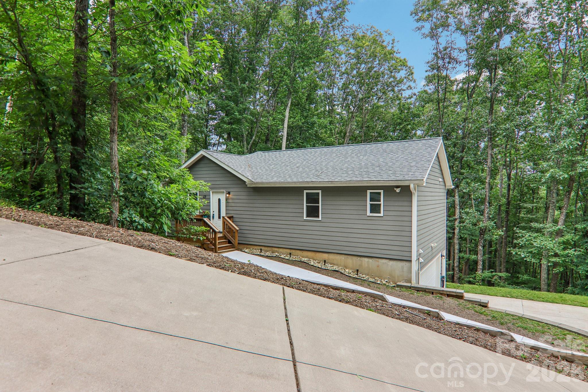 49 Wilderness Trail — Candler