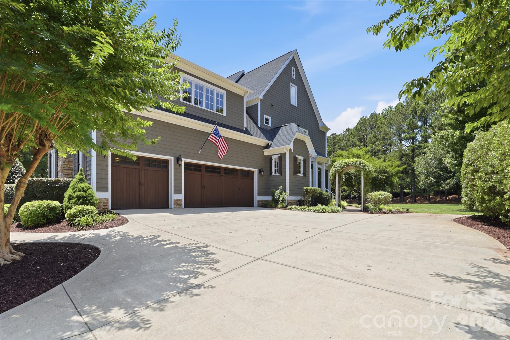 161 Cape Cod Way — Mooresville