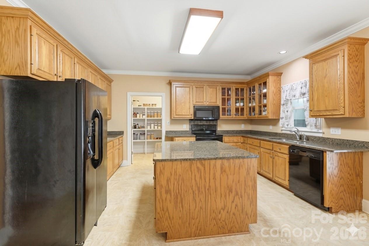 5400 Berrywood Lane — Monroe