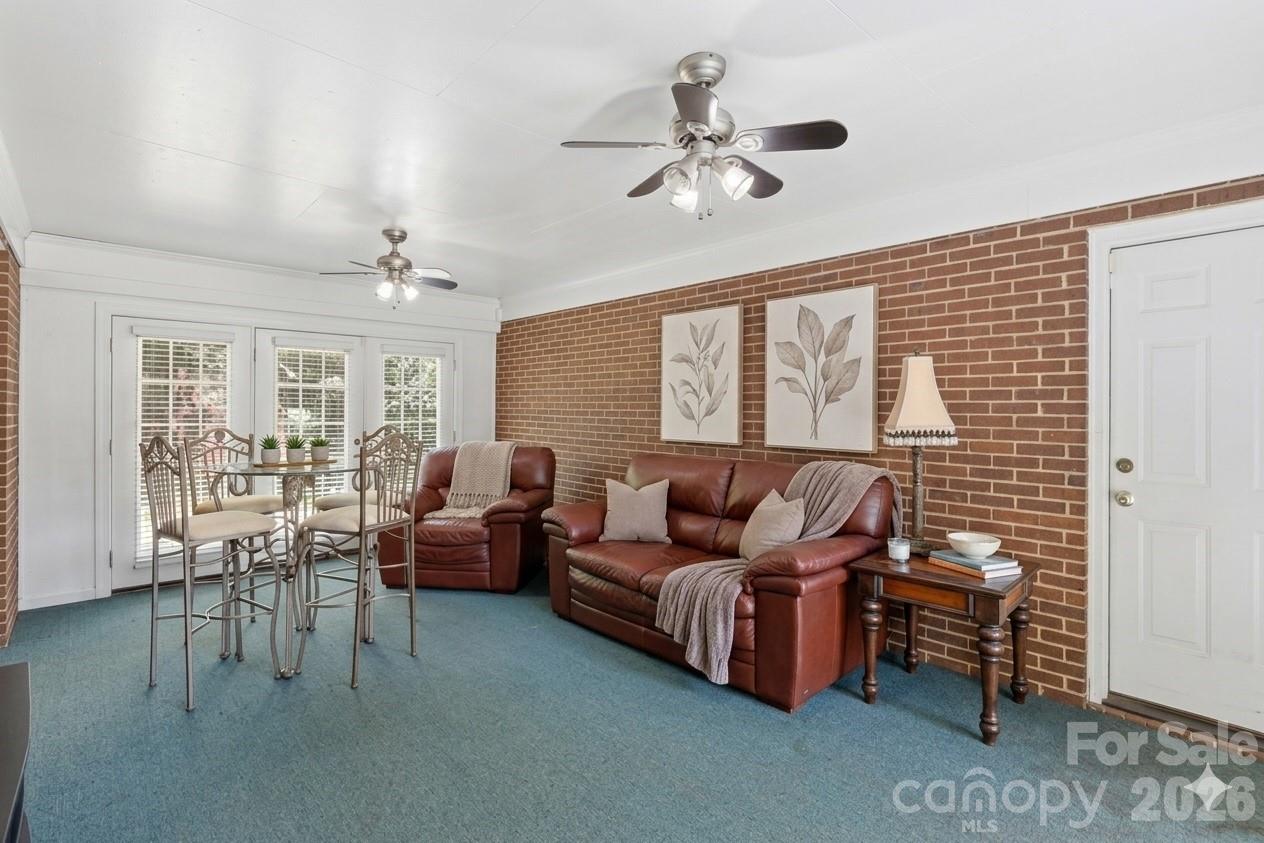 5400 Berrywood Lane — Monroe