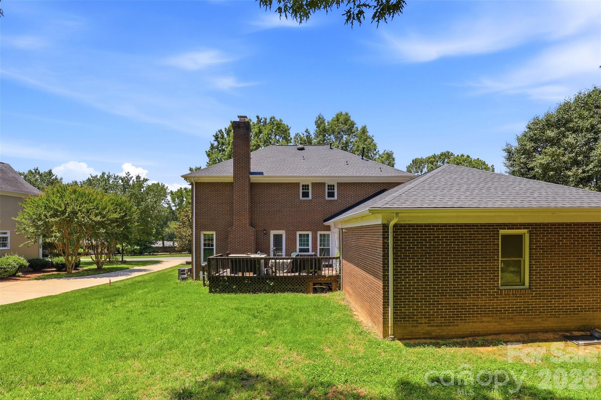 5400 Berrywood Lane — Monroe