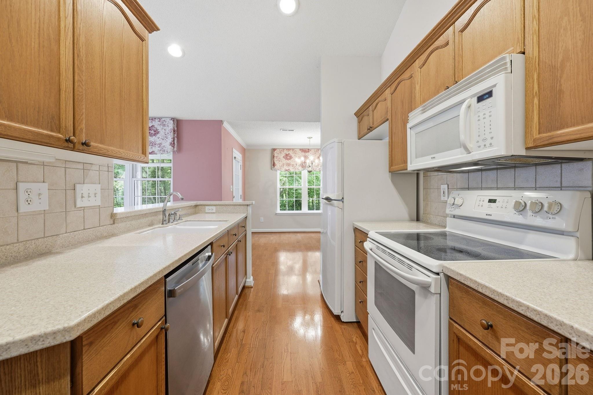 228 Oak Village Parkway — Mooresville