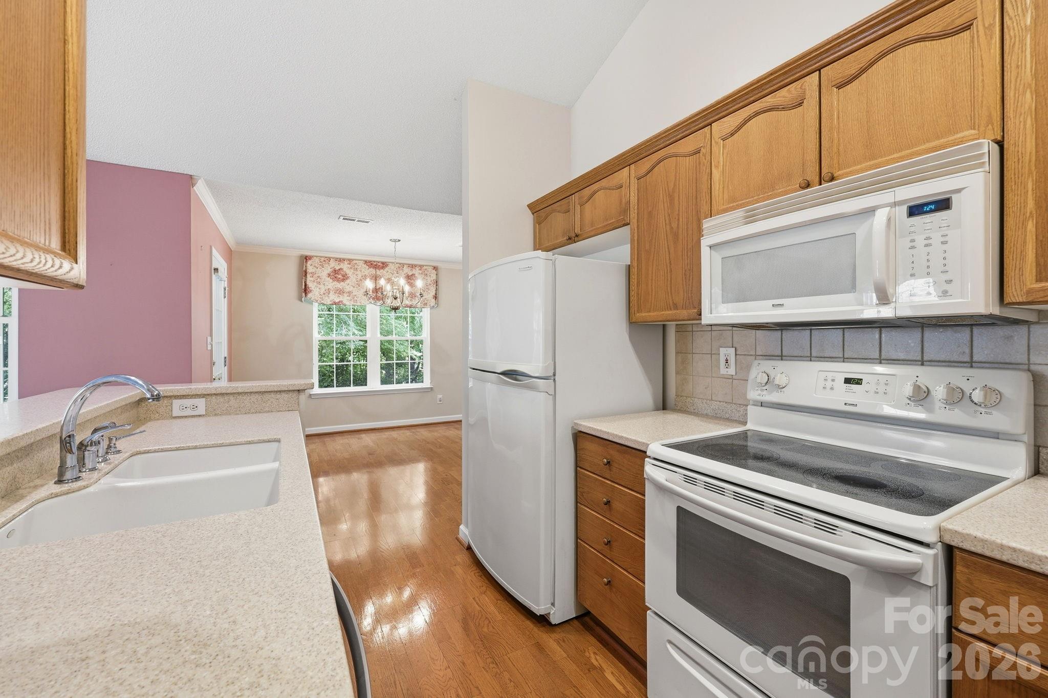 228 Oak Village Parkway — Mooresville