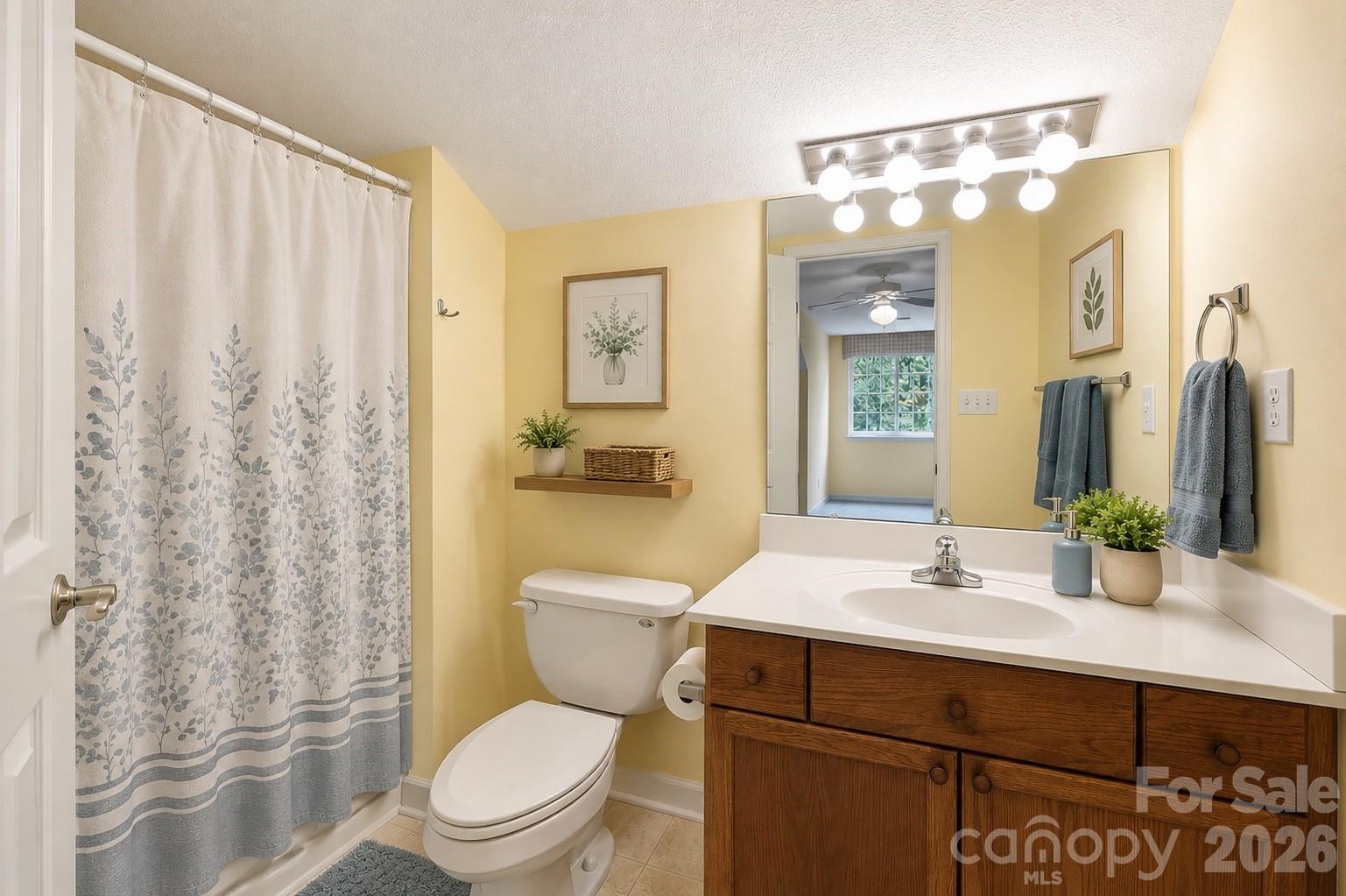228 Oak Village Parkway — Mooresville