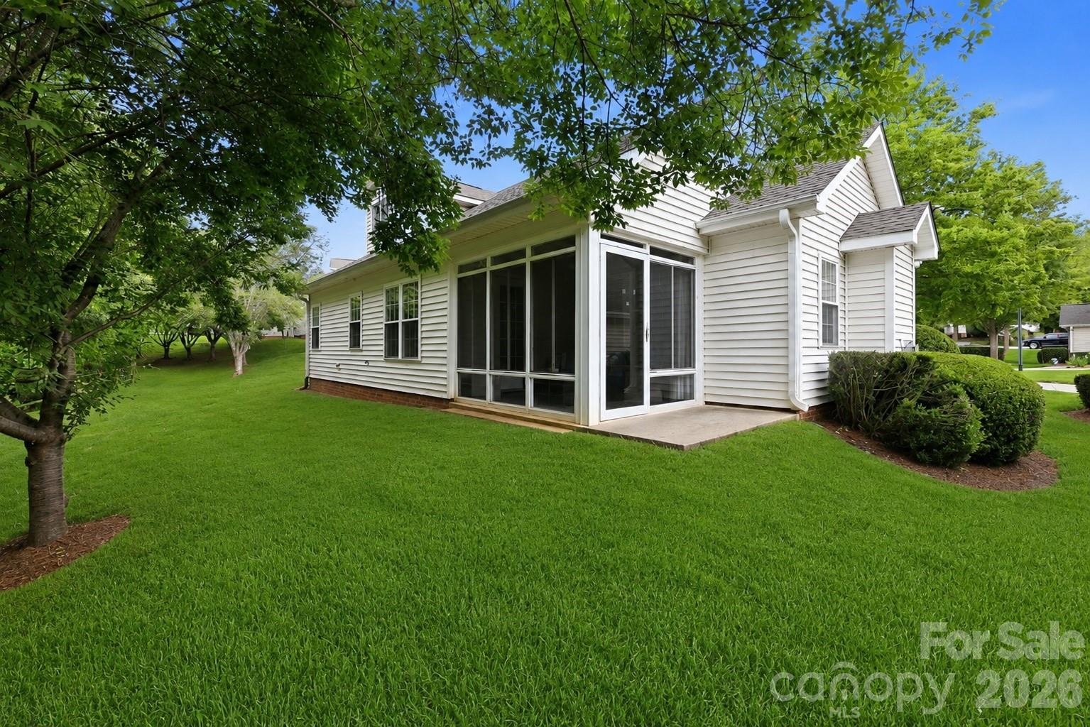 228 Oak Village Parkway — Mooresville
