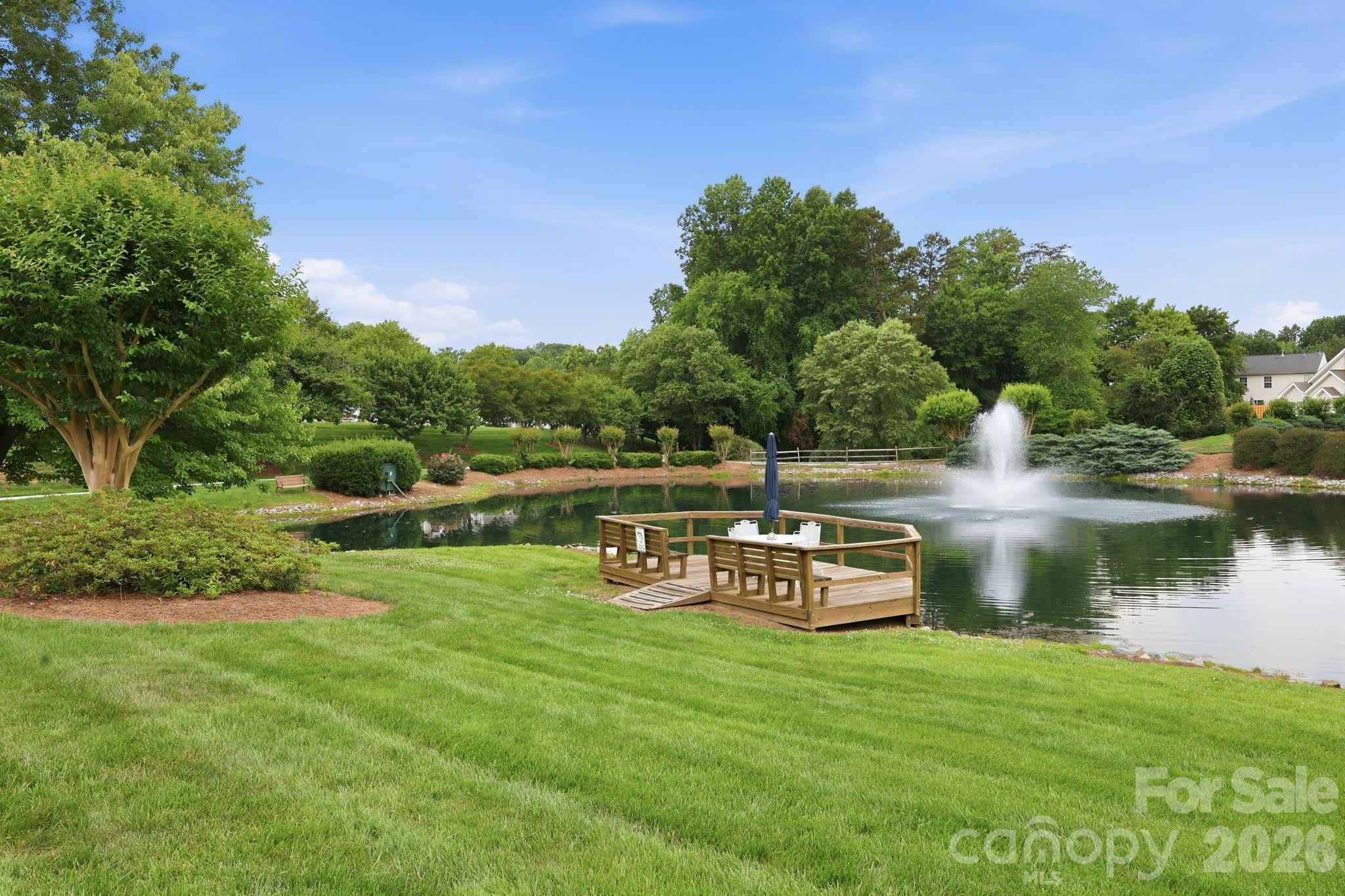 228 Oak Village Parkway — Mooresville