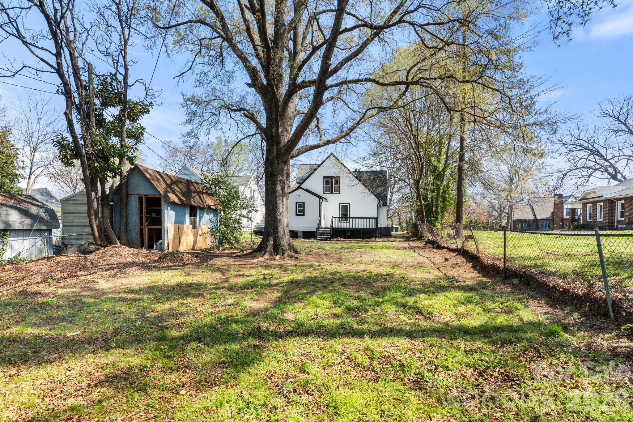 4 Elliott Drive — Thomasville