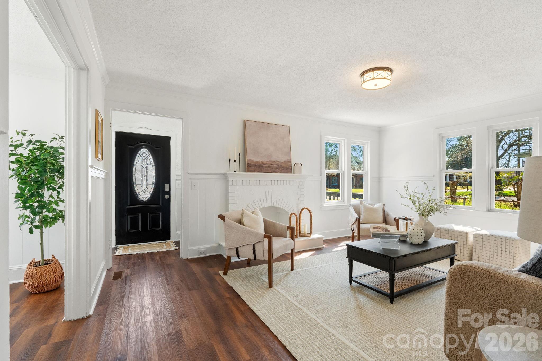 4 Elliott Drive — Thomasville