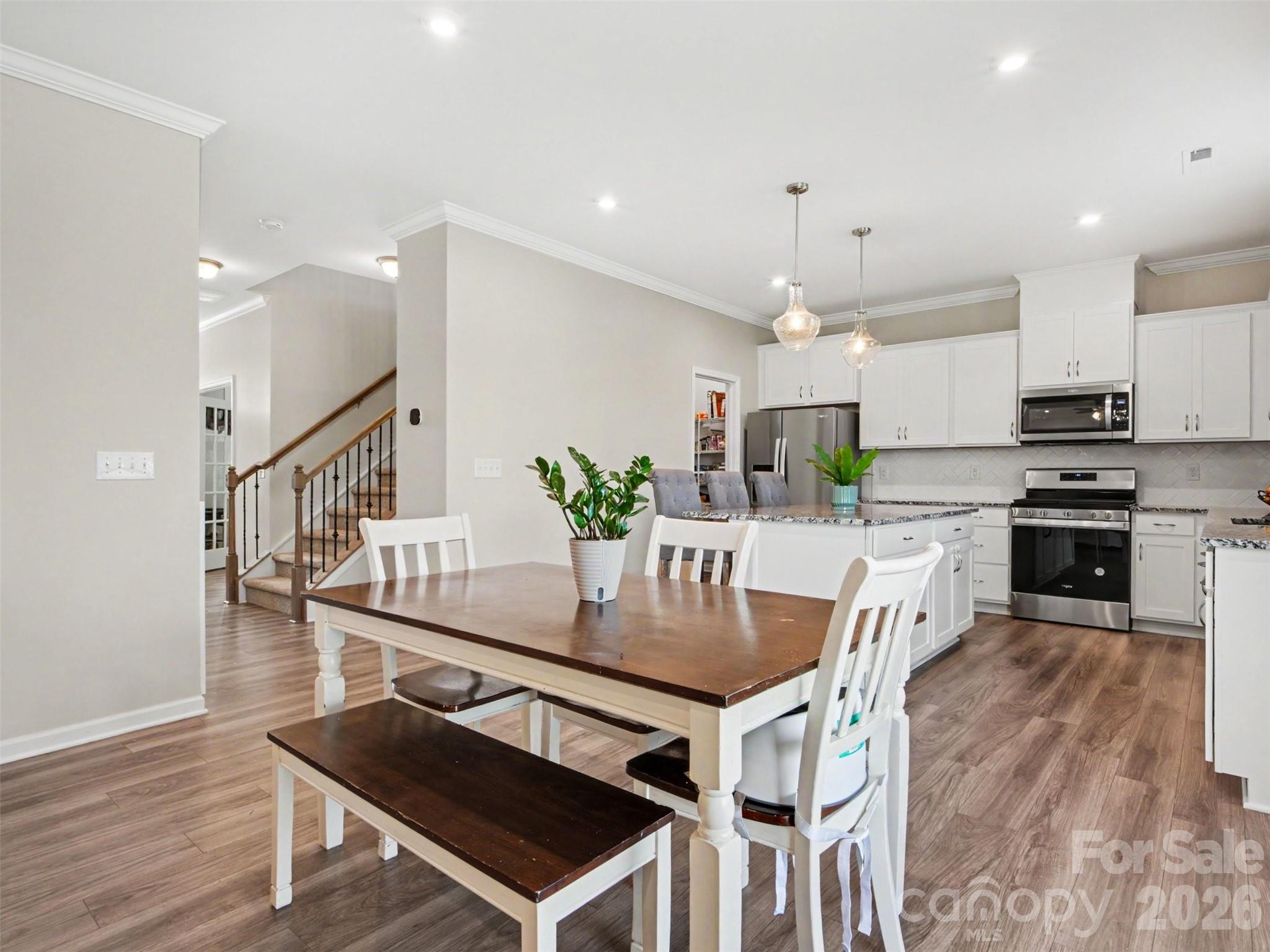 1331 Tollcross Road — Indian Trail