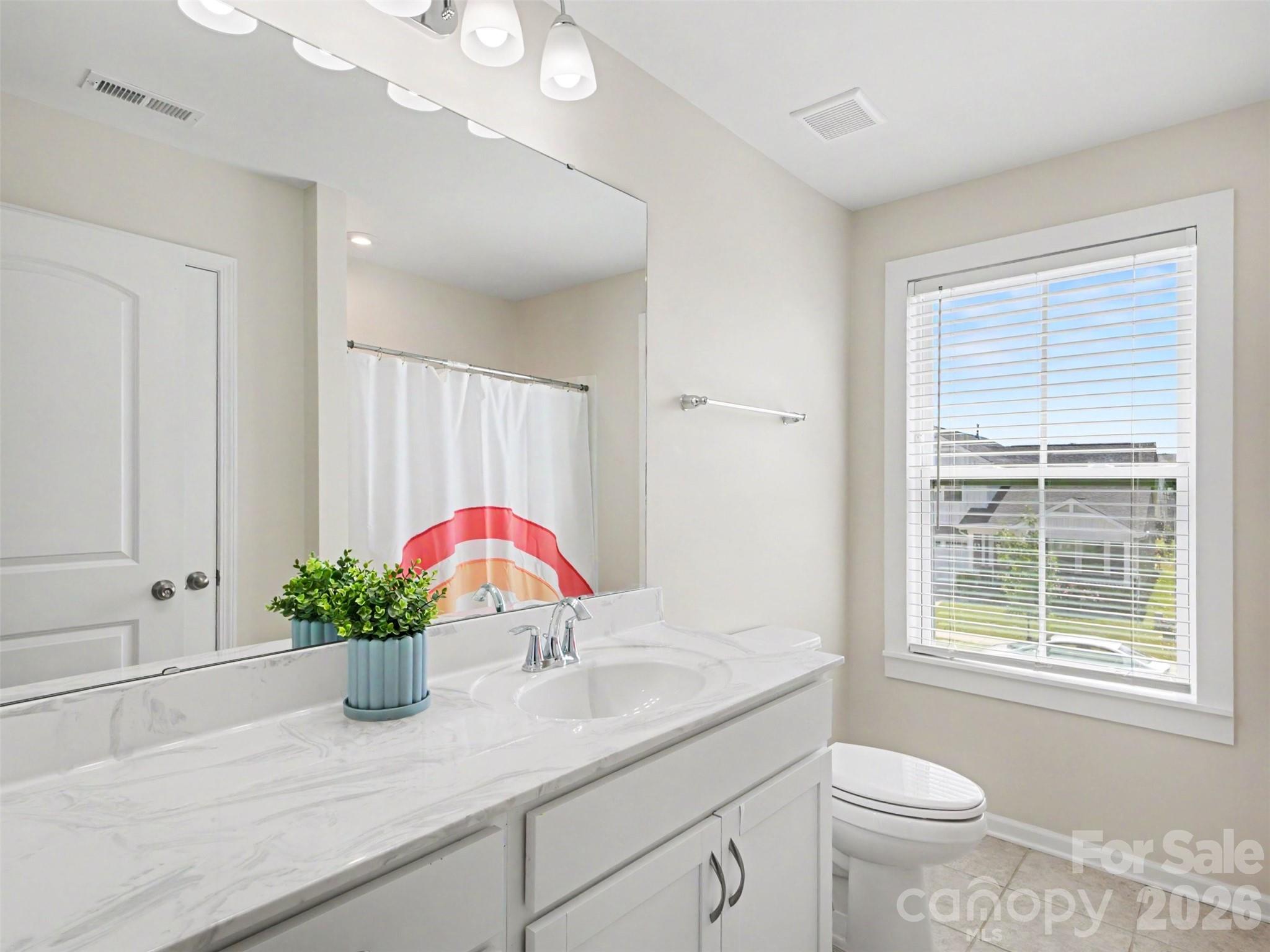 1331 Tollcross Road — Indian Trail