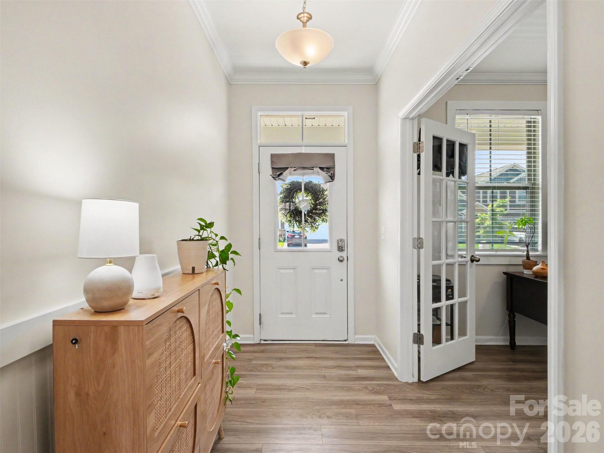 1331 Tollcross Road — Indian Trail