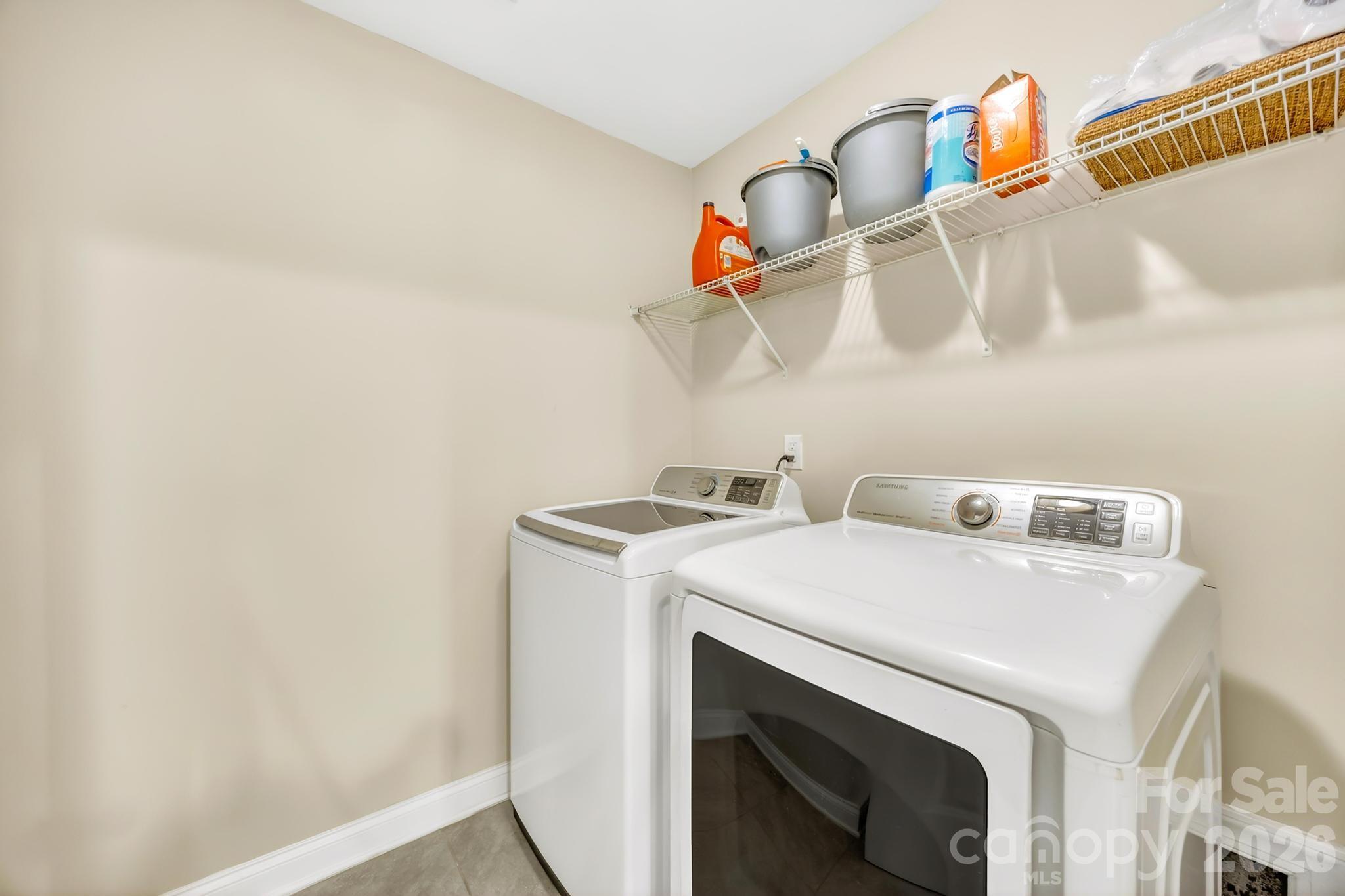 1042 DINA Drive — Fort Mill