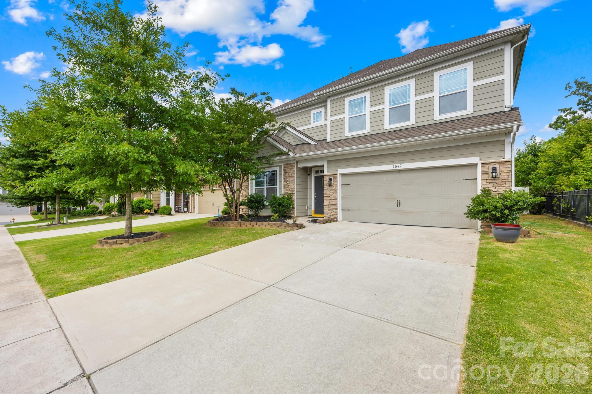 1042 DINA Drive — Fort Mill