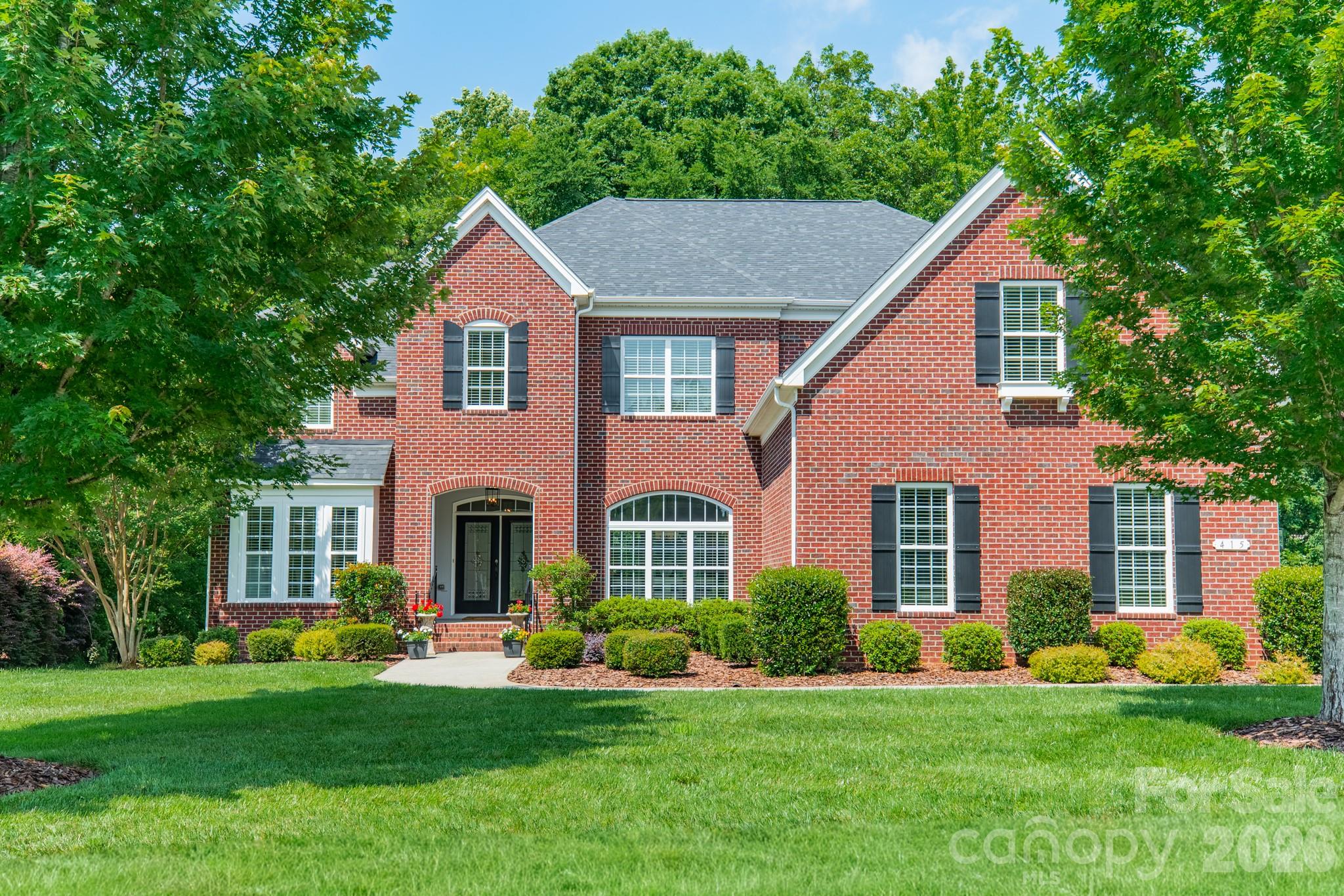 415 Five Leaf Lane — Waxhaw