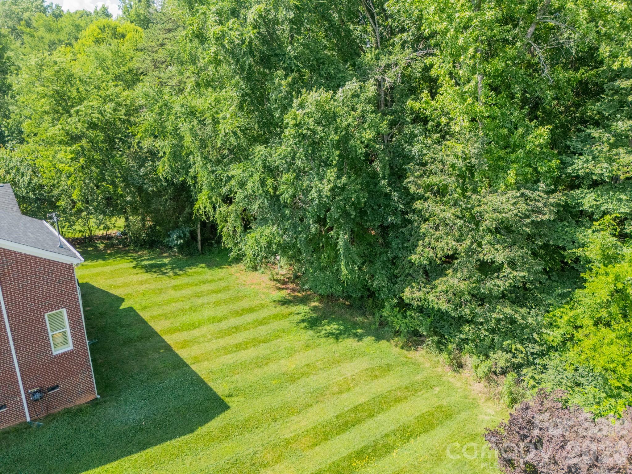 415 Five Leaf Lane — Waxhaw