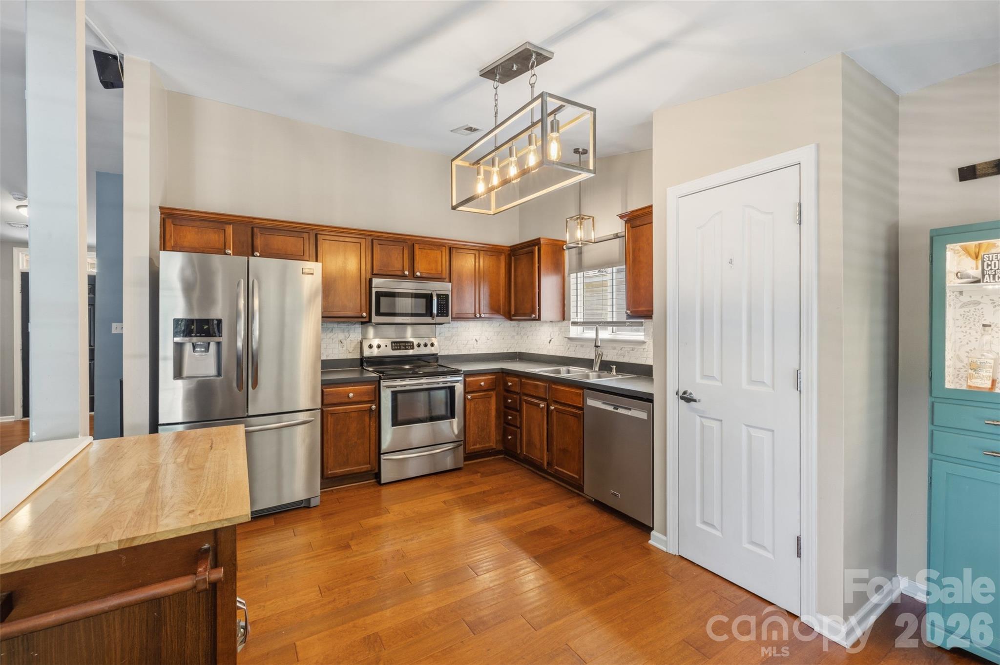 4313 Bubbling Brook Court — Charlotte