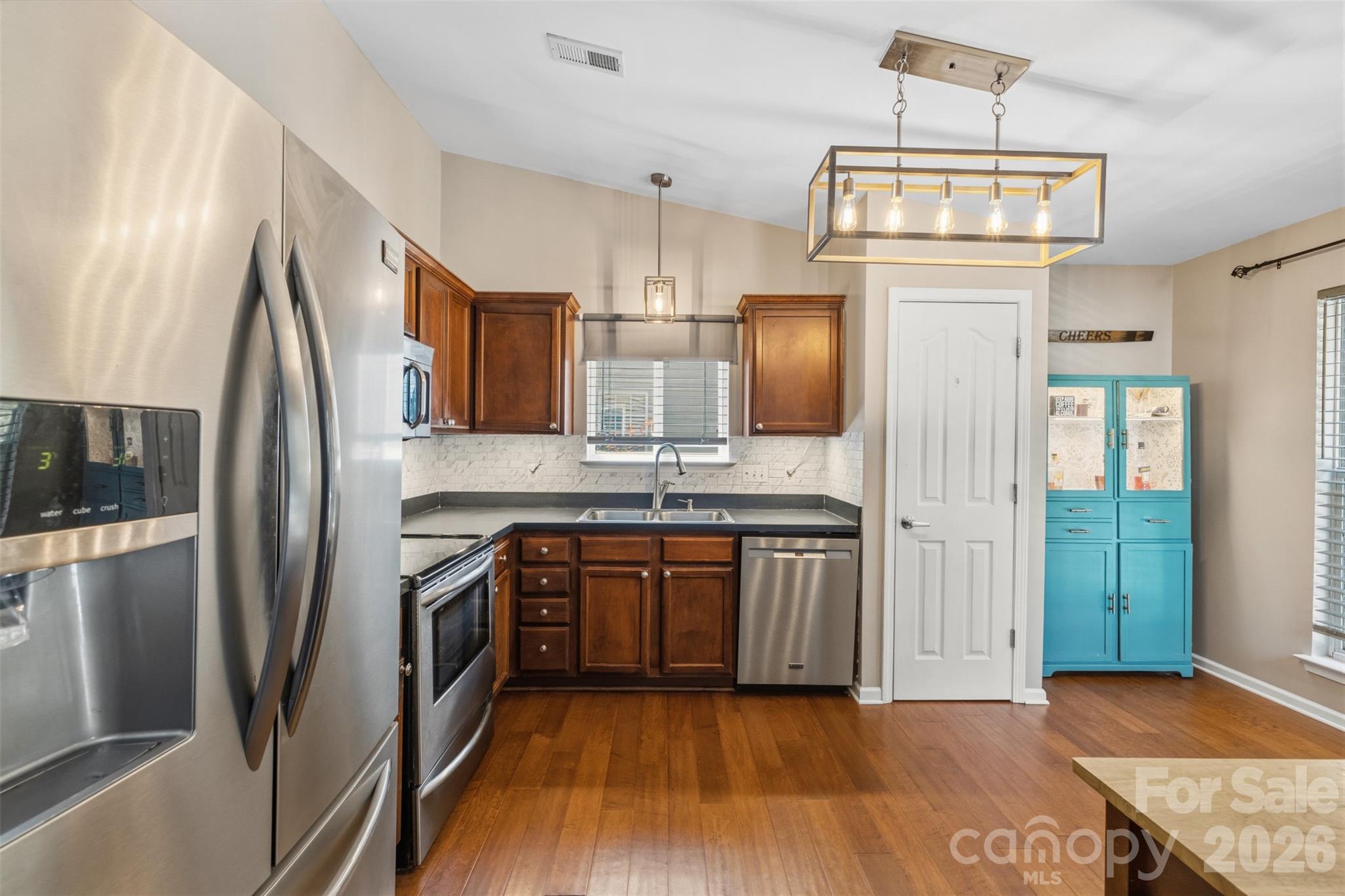4313 Bubbling Brook Court — Charlotte