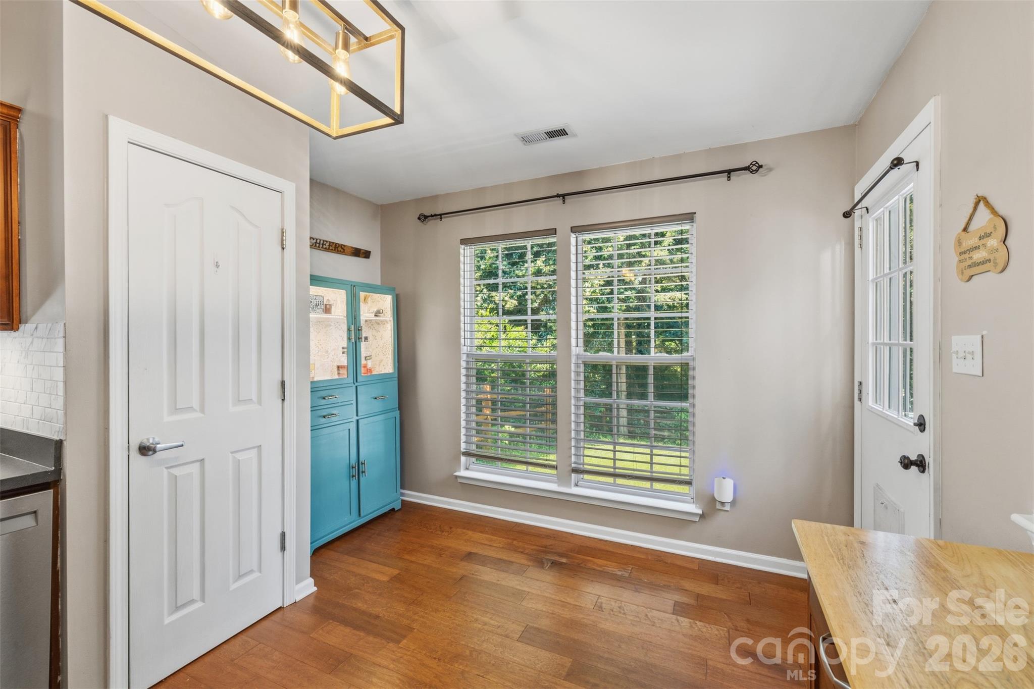 4313 Bubbling Brook Court — Charlotte