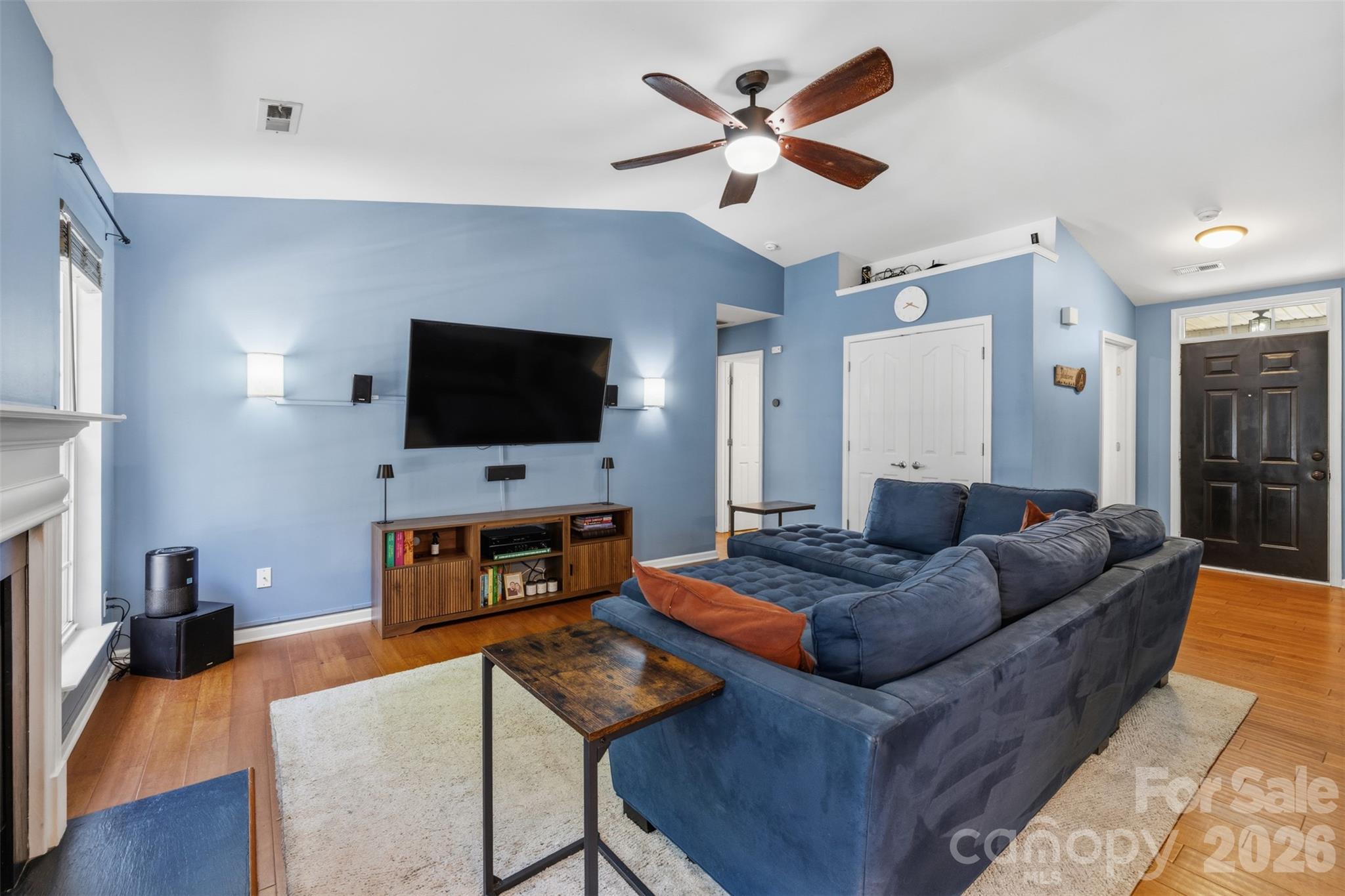 4313 Bubbling Brook Court — Charlotte