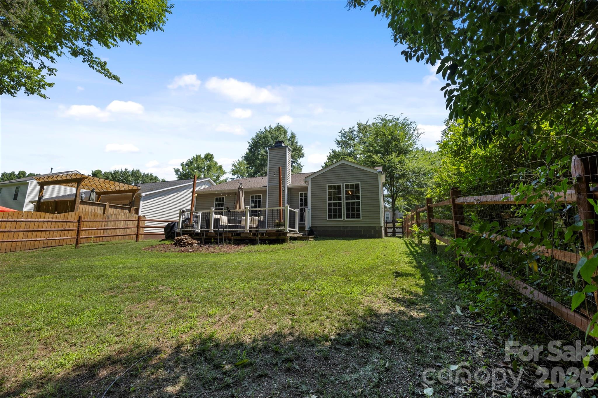 4313 Bubbling Brook Court — Charlotte