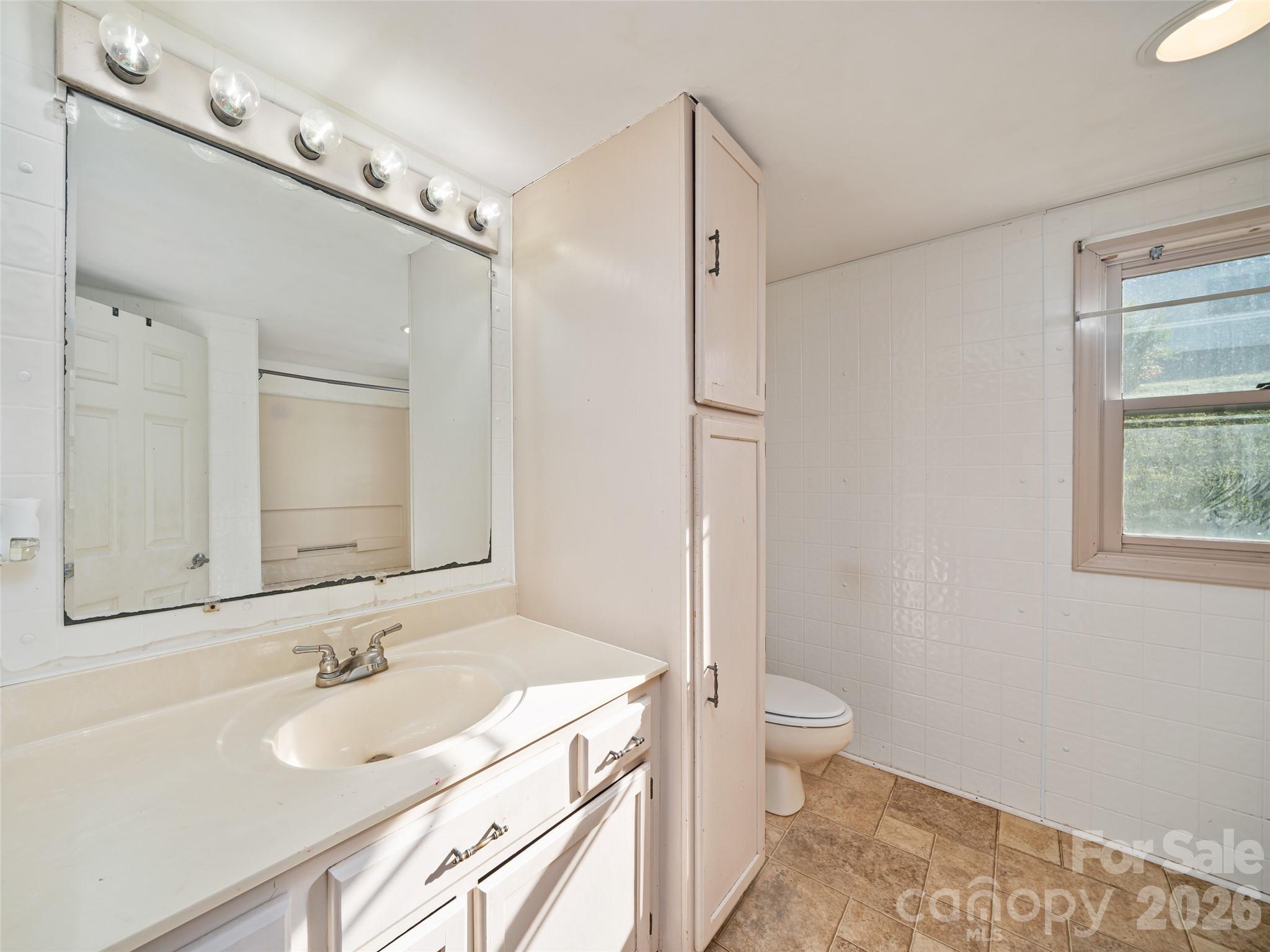 370 Bear Creek Church Road — Bakersville