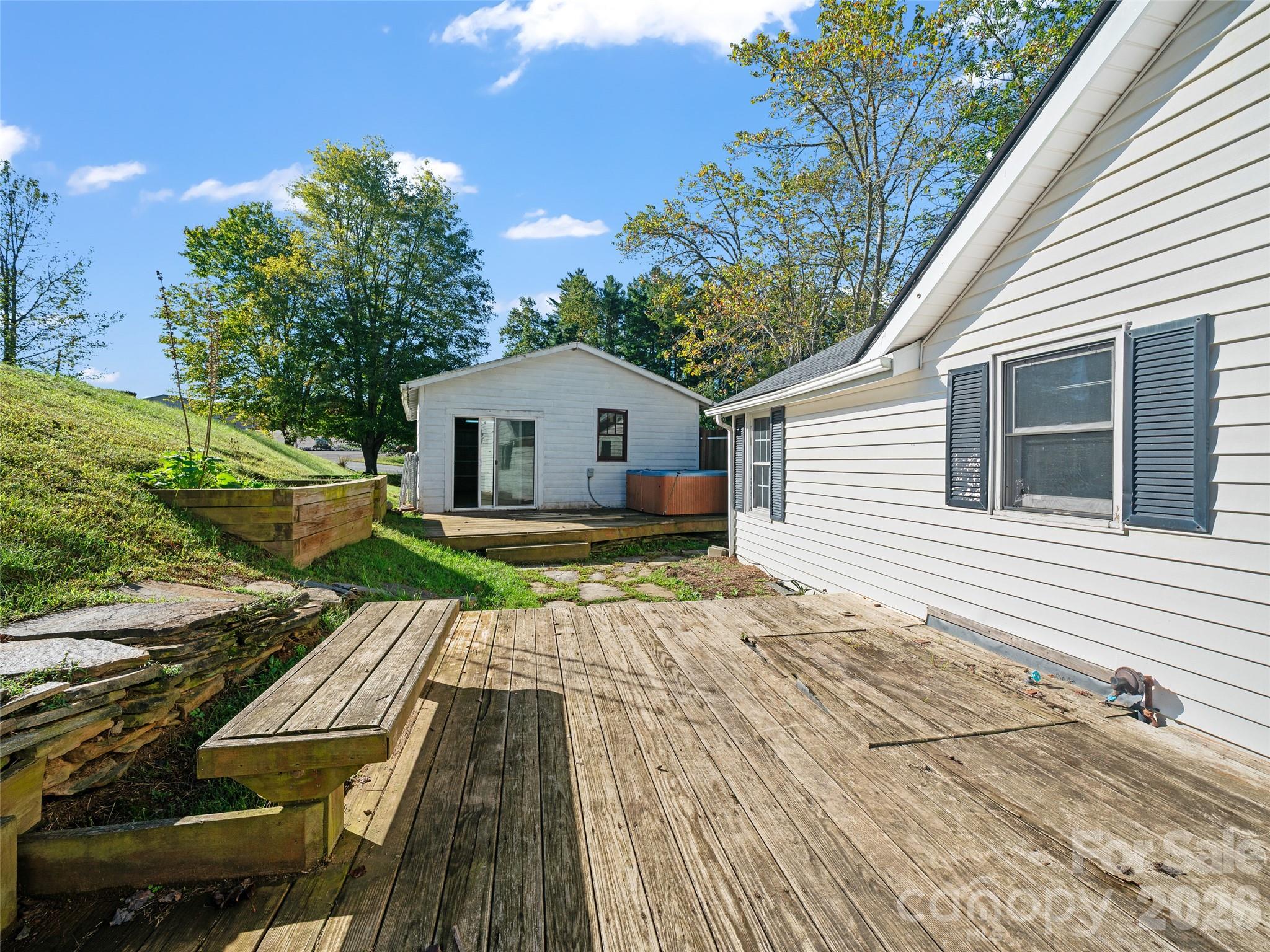 370 Bear Creek Church Road — Bakersville