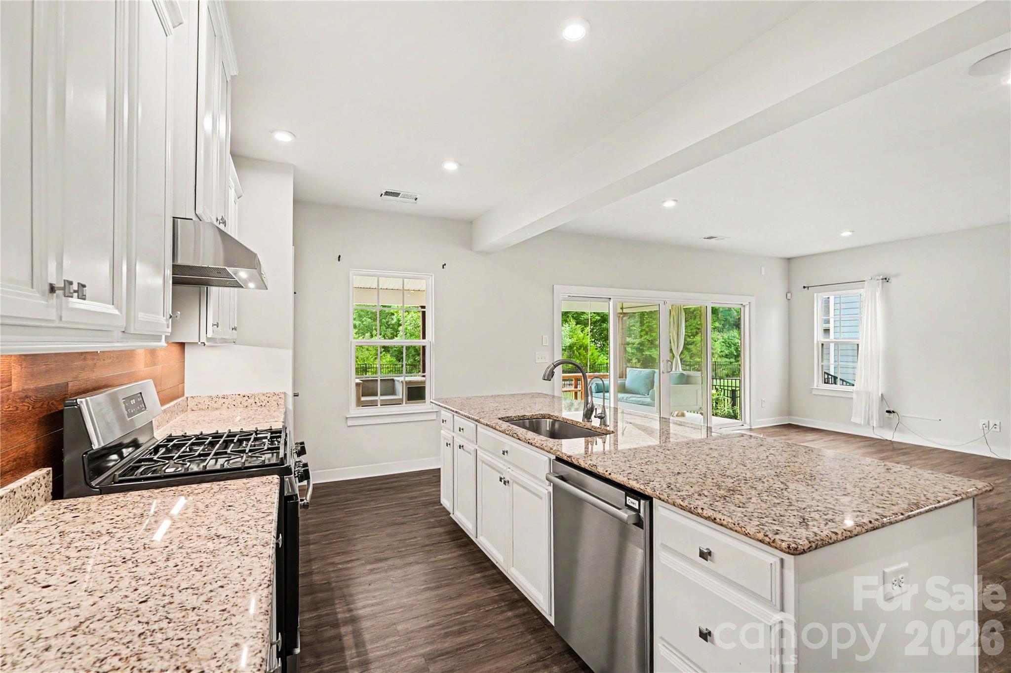 134 Tetcott Street — Mooresville