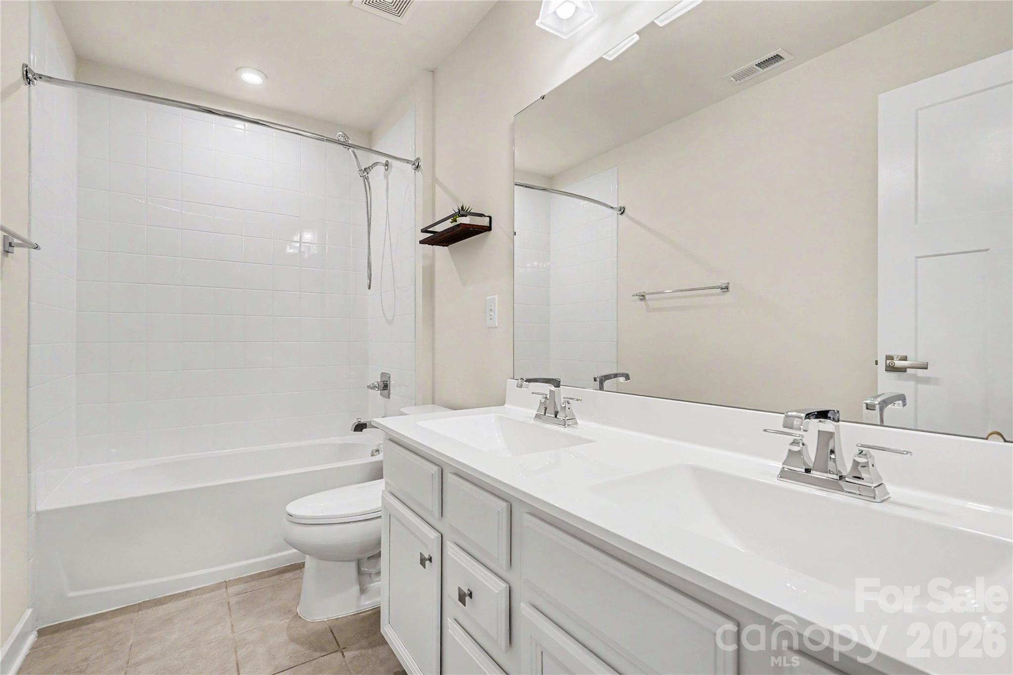 134 Tetcott Street — Mooresville
