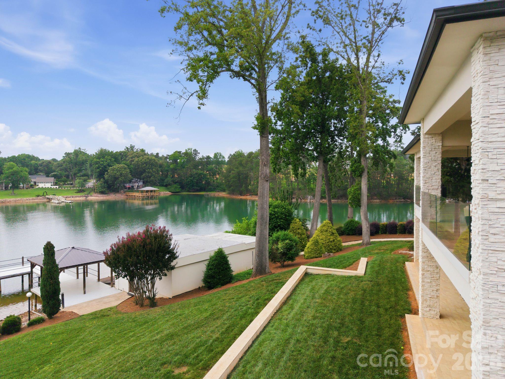 7272 Lynbrook Circle — Denver
