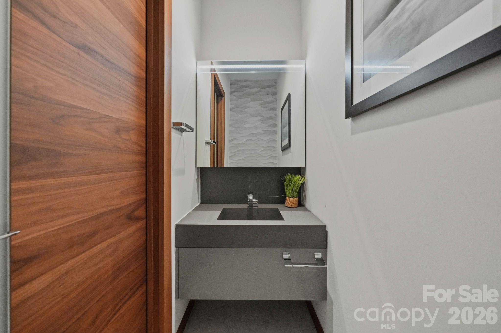 7272 Lynbrook Circle — Denver