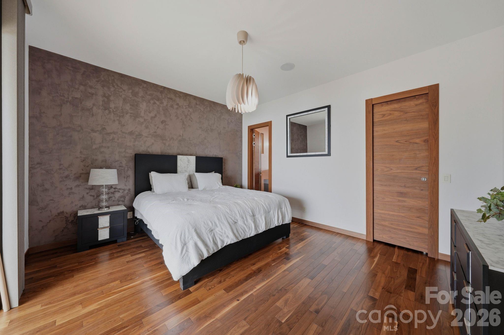 7272 Lynbrook Circle — Denver