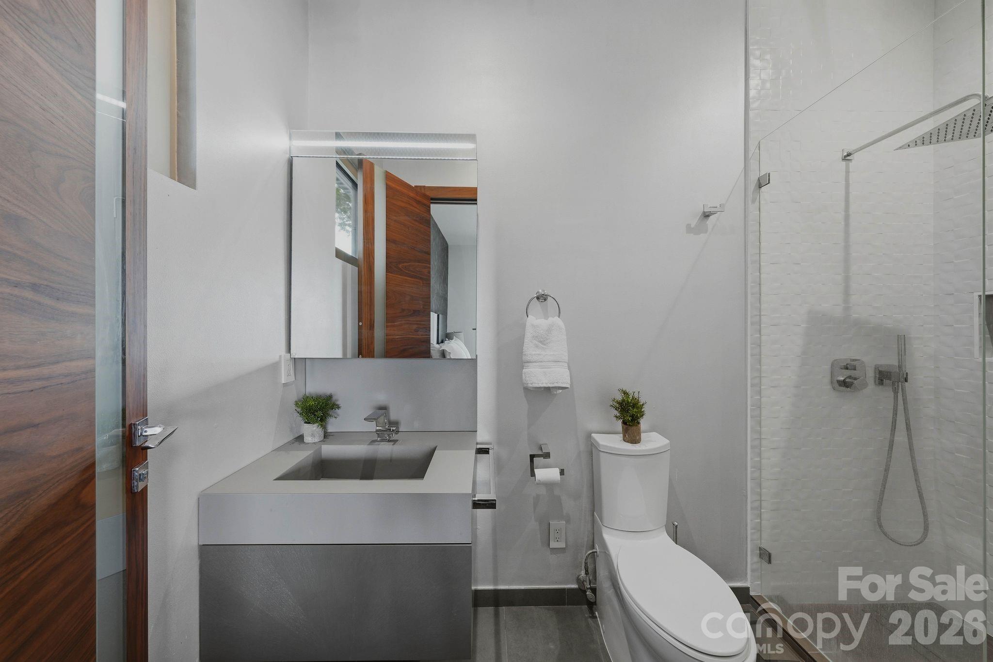 7272 Lynbrook Circle — Denver