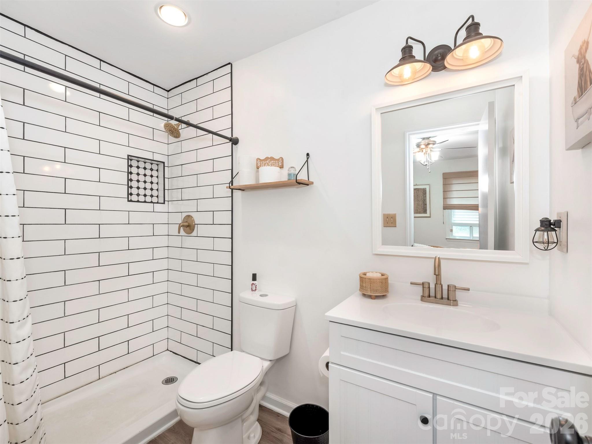 3814 Wonderland Drive — Matthews