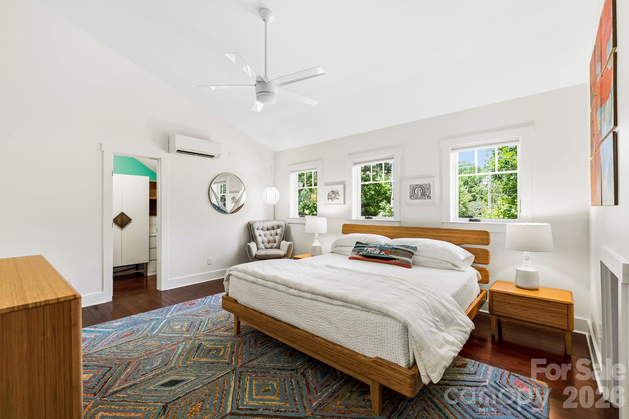 216 Hiawassee Avenue — Black Mountain