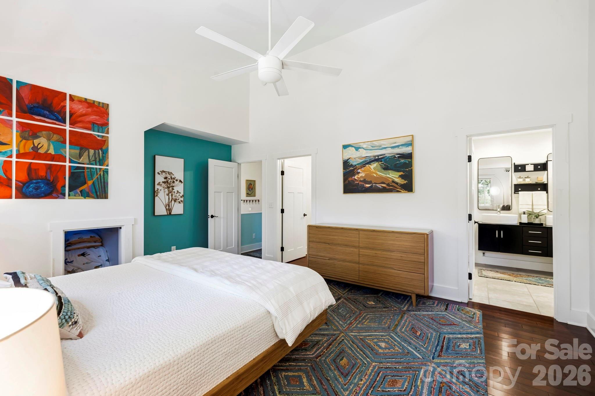 216 Hiawassee Avenue — Black Mountain