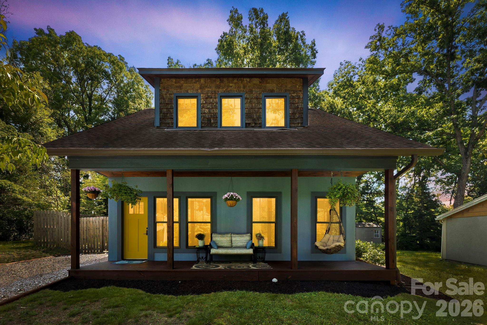 216 Hiawassee Avenue — Black Mountain