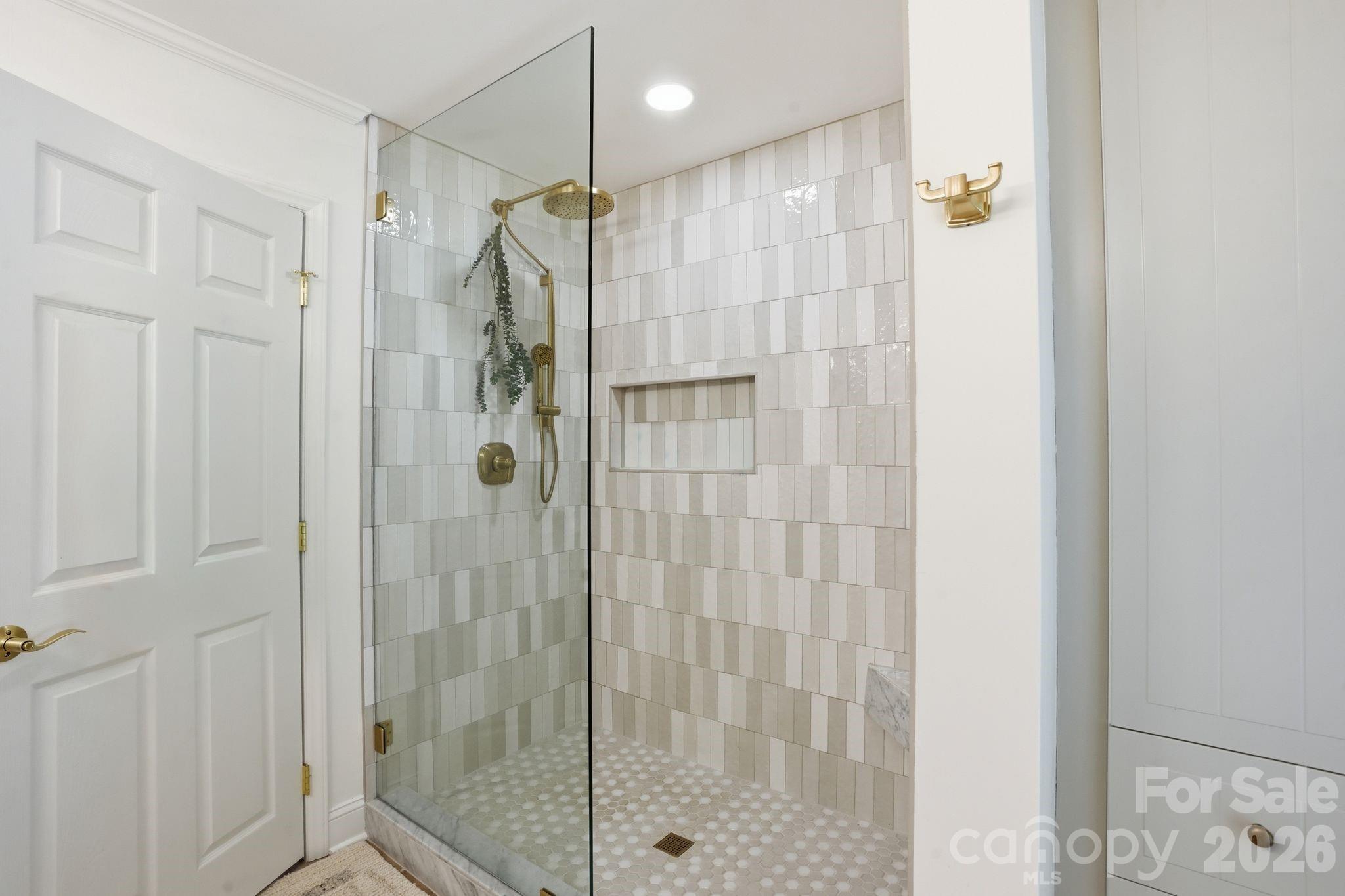 2516 Greenbrook Parkway — Matthews