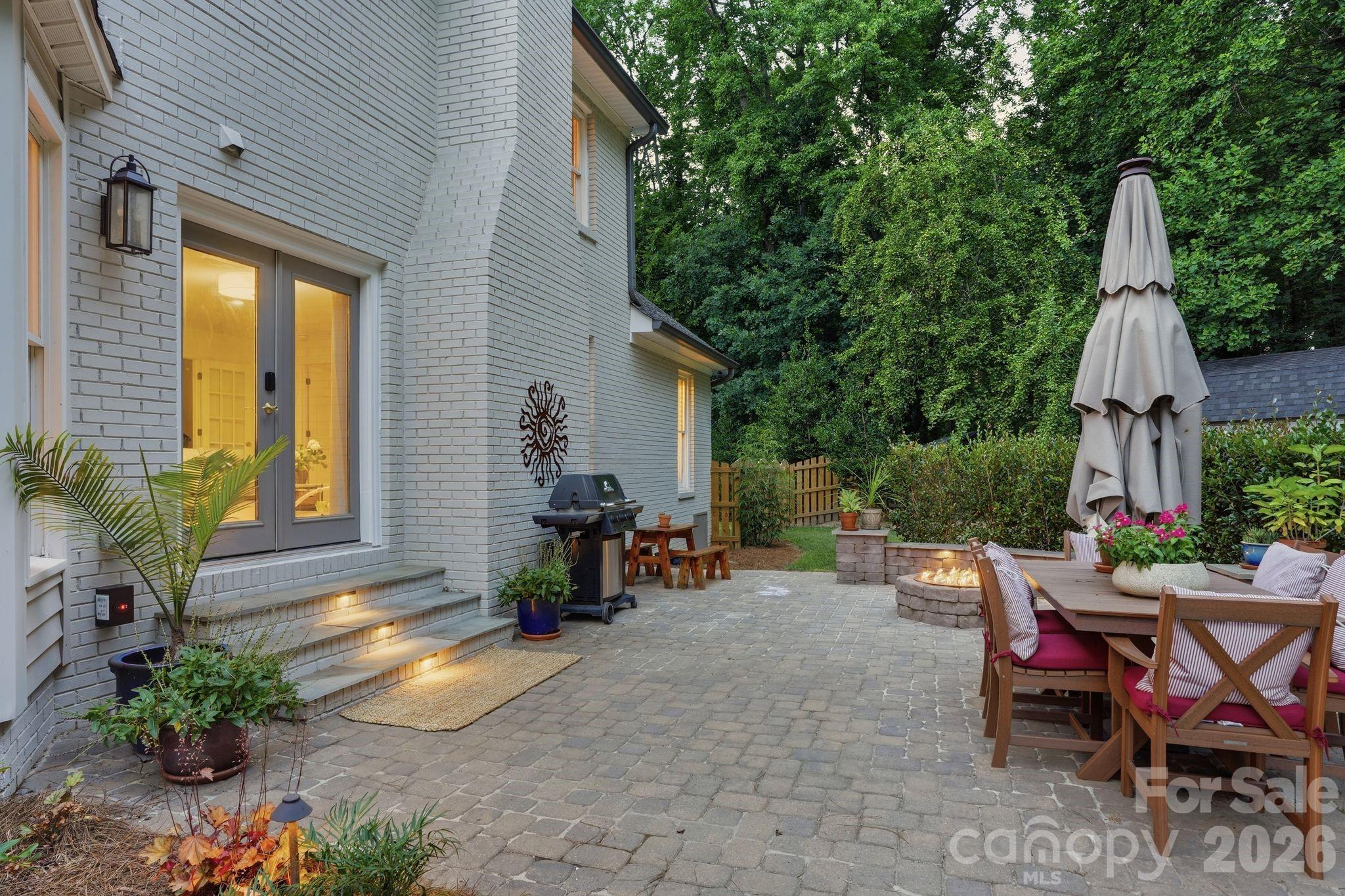 2516 Greenbrook Parkway — Matthews