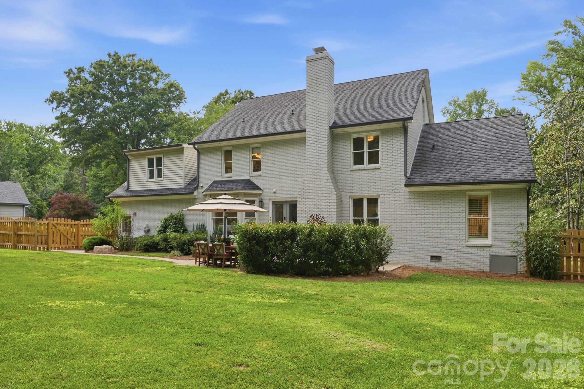2516 Greenbrook Parkway — Matthews