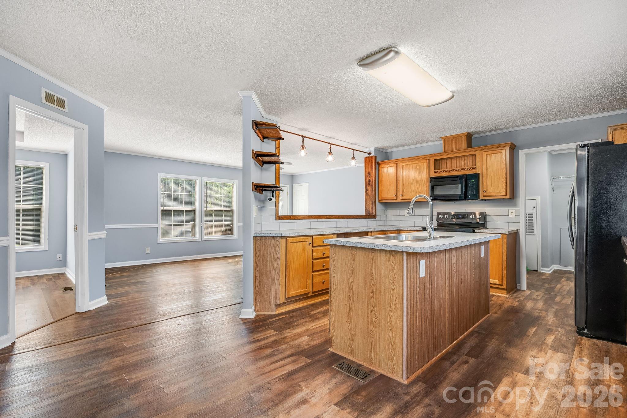 3015 Farm Pond Lane — Granite Falls