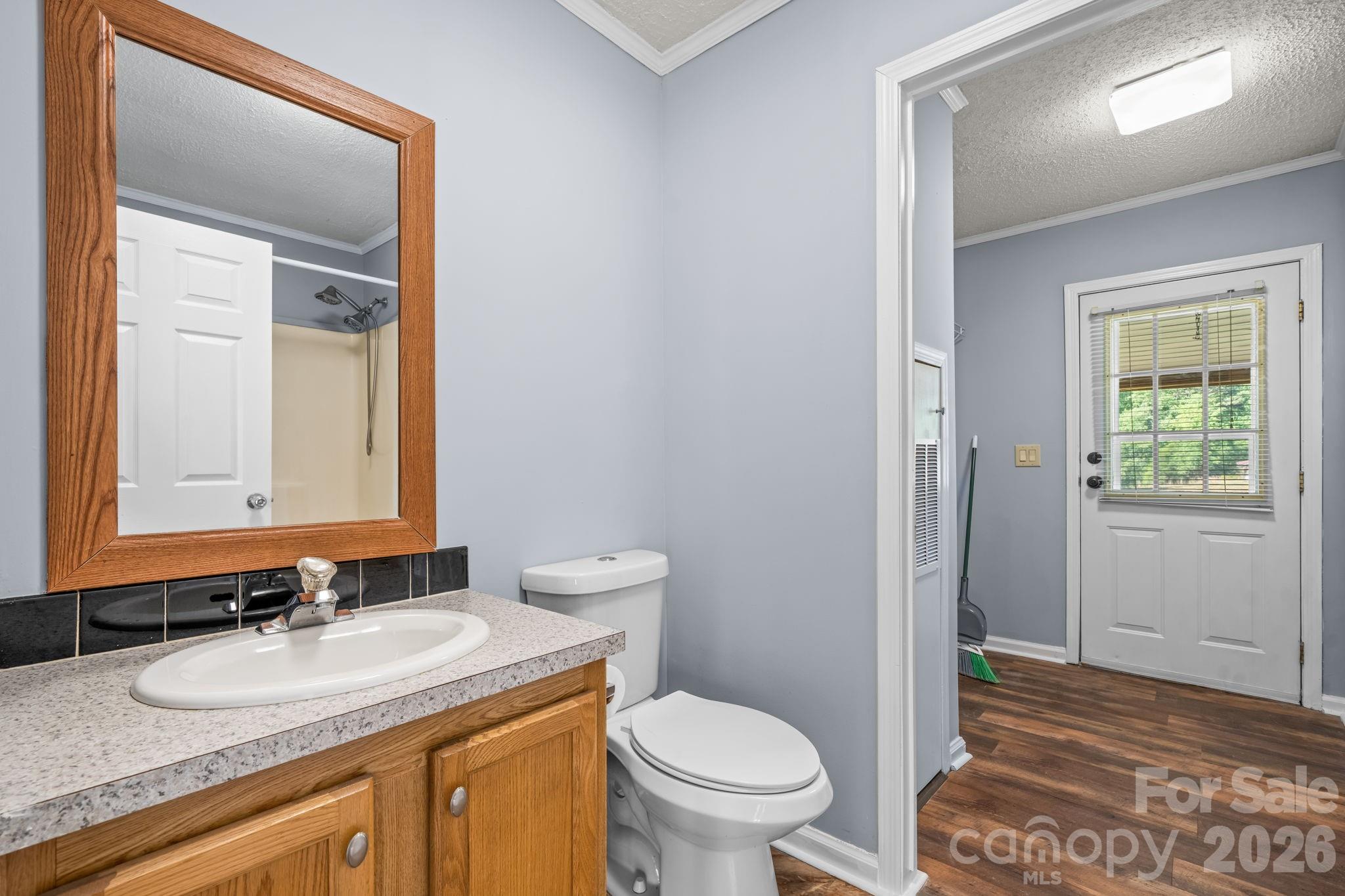 3015 Farm Pond Lane — Granite Falls