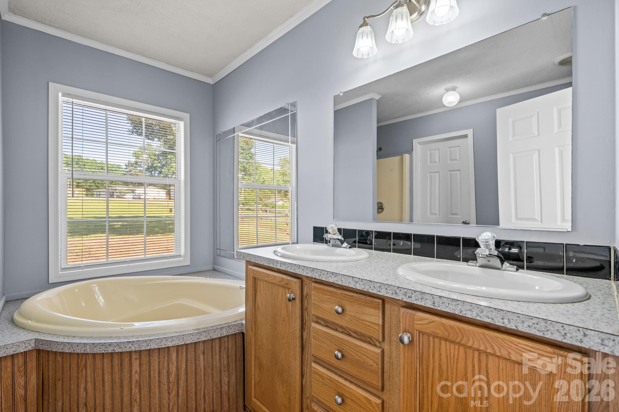 3015 Farm Pond Lane — Granite Falls