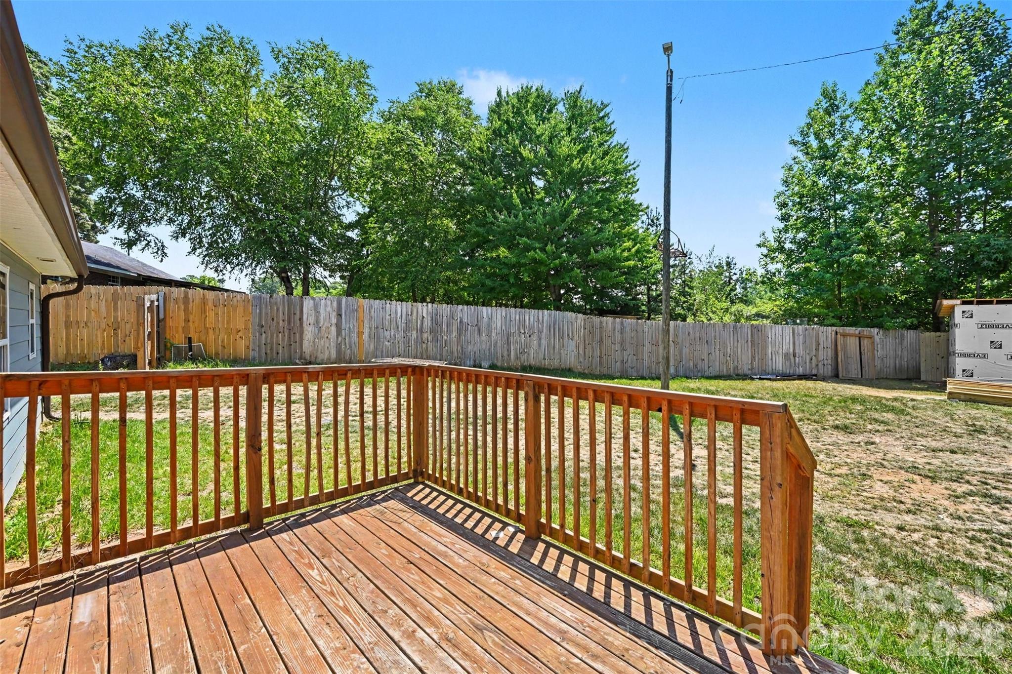 9902 Forest Drive — Charlotte