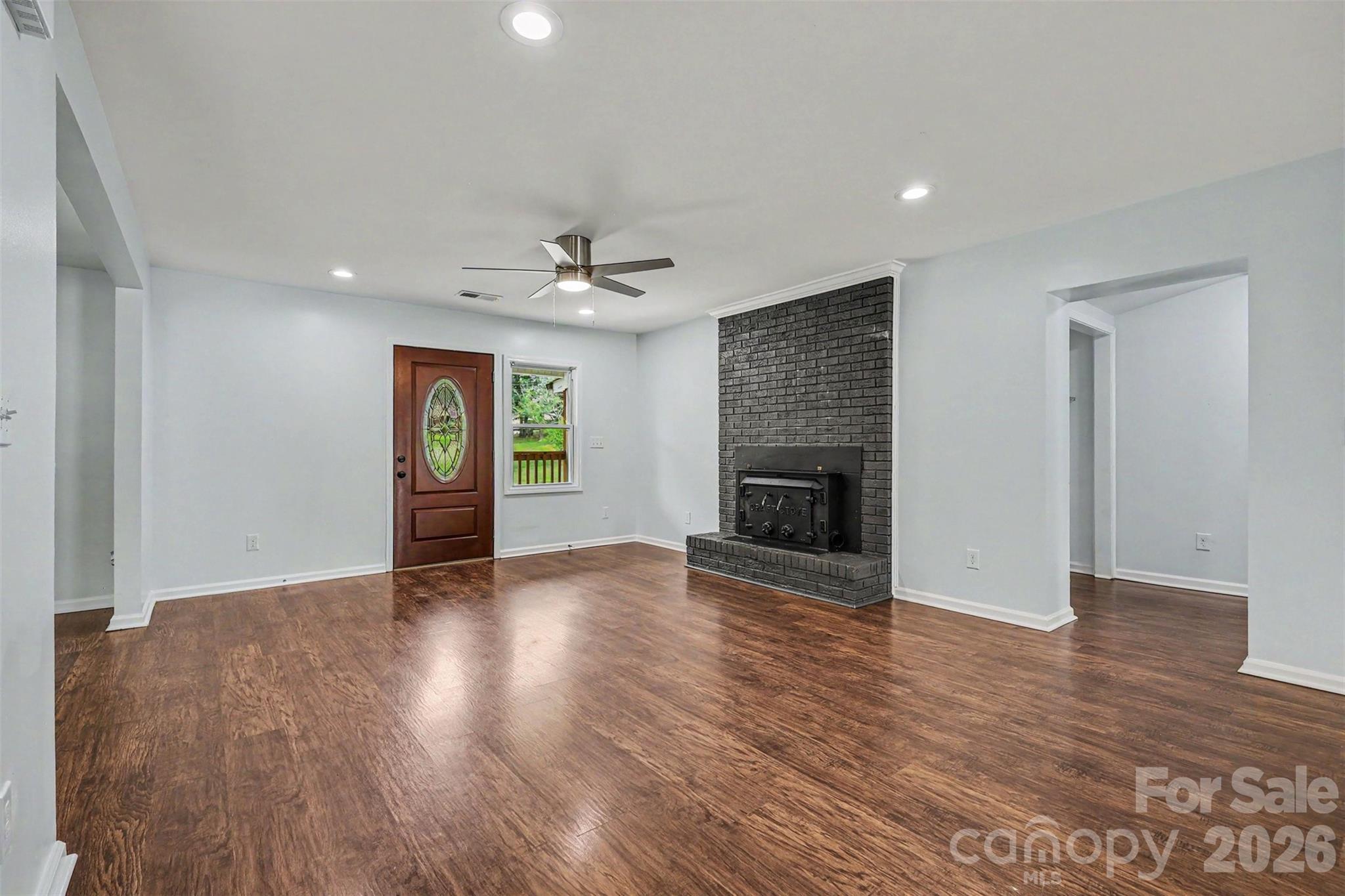 9902 Forest Drive — Charlotte
