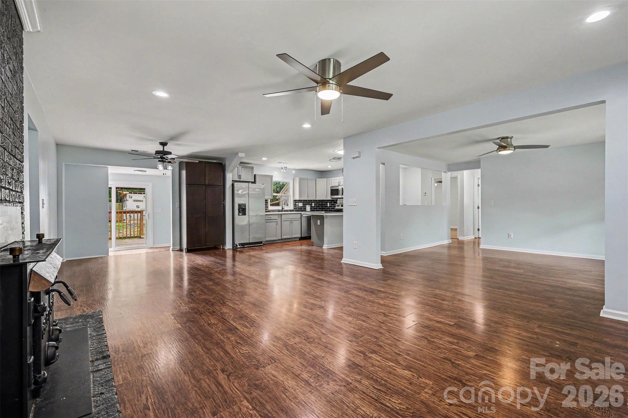 9902 Forest Drive — Charlotte