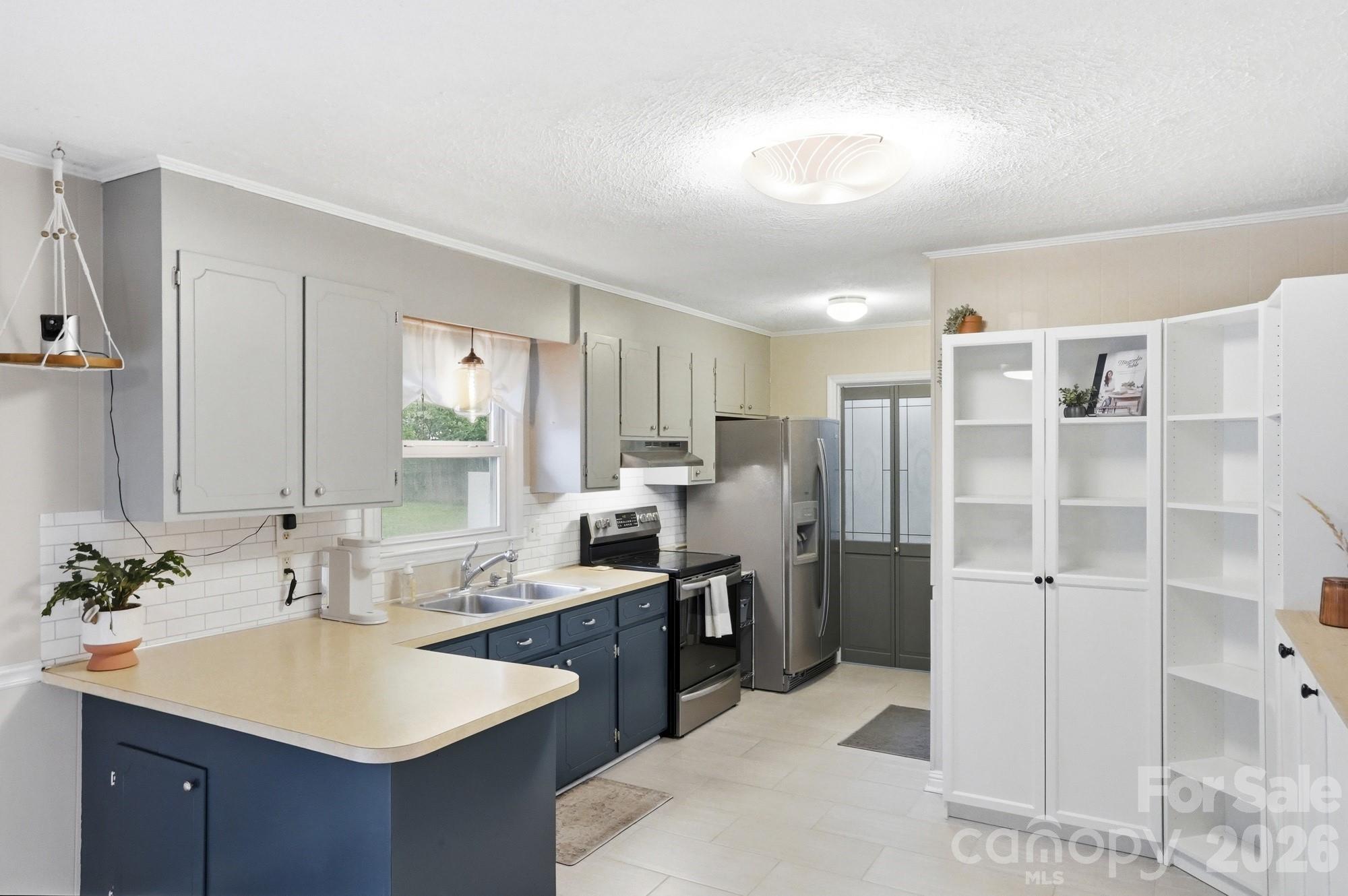 913 SW Gasser Drive SW — Concord